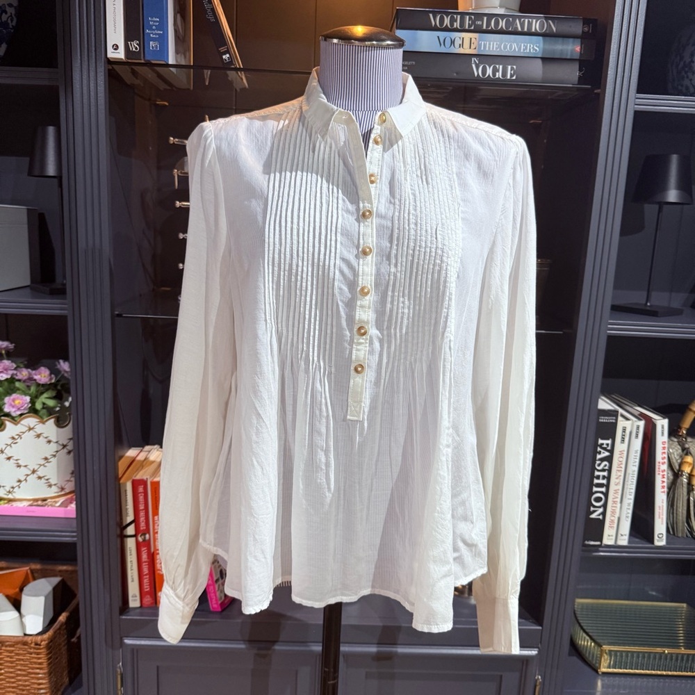 Pilcro White Pintuck Button-Up Blouse – Size M